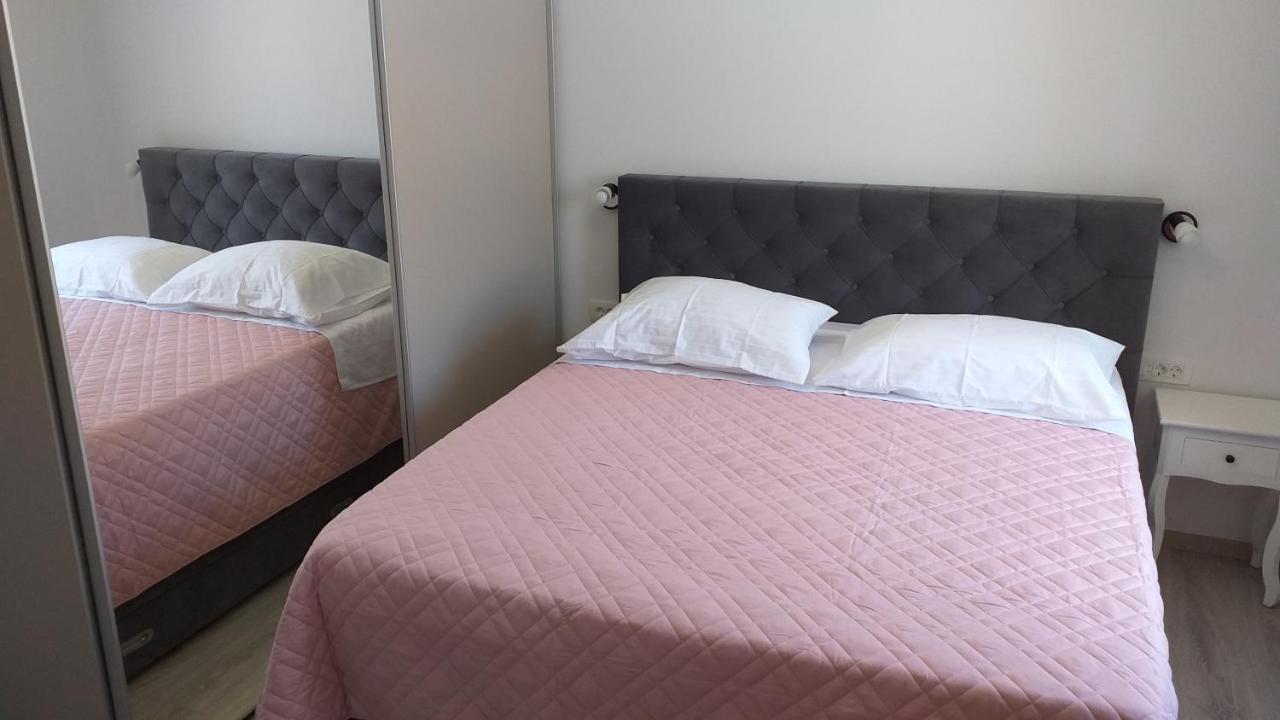 Apartman Karla Lastovo Exterior photo